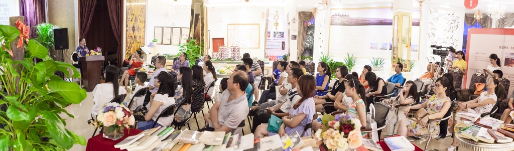 爱上阅读，，，，，，，翻开通往新天下的门