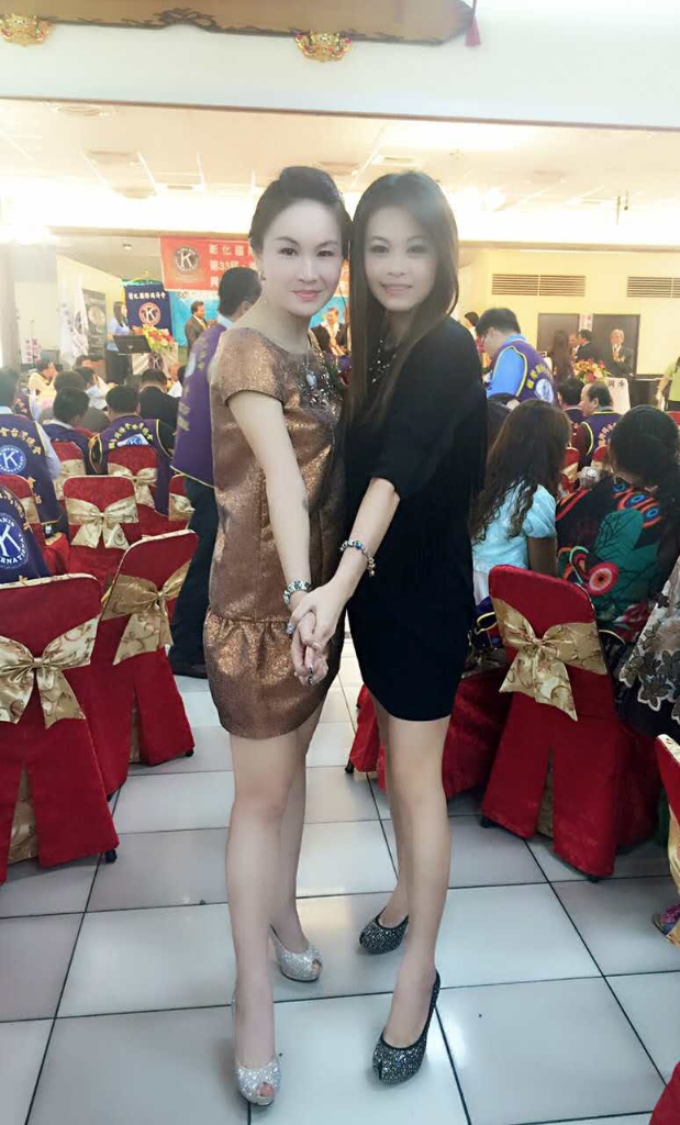 29天清一百吨垃圾，，，，正妹靓机壮丽环岛行