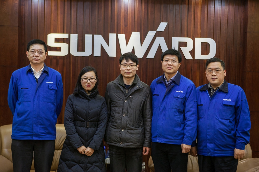 市科协向导莅临云顶国际yd888智能慰问难题科技事情者