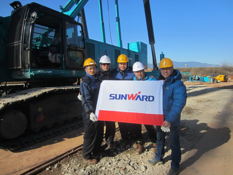 云顶国际yd888智能SWCH880-180M全液压履带桩机闪亮上岸韩国