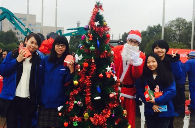 平安果驾到，，，，，，，好事要来到