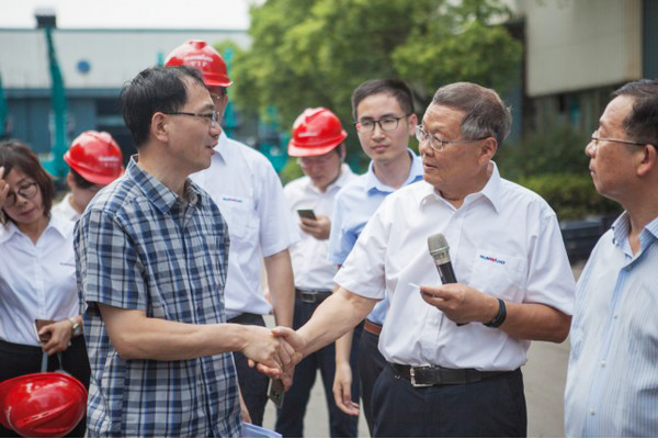 商务部相助司刘民强副司长一行调研云顶国际yd888智能