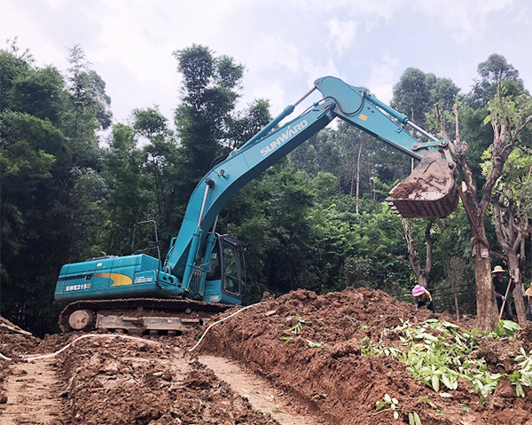 “清凉”送到客户手中，，，，，，，为云顶国际yd888智能售后效劳活动打CAII