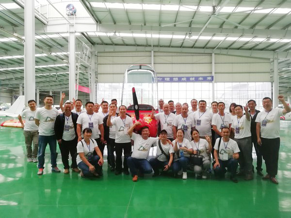 500多名挖掘机用户实地考察，，，为云顶国际yd888智能点赞！