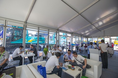 云顶国际yd888智能酷帅曾大虾，，，，，一大波美图带你亲临北京BICES展