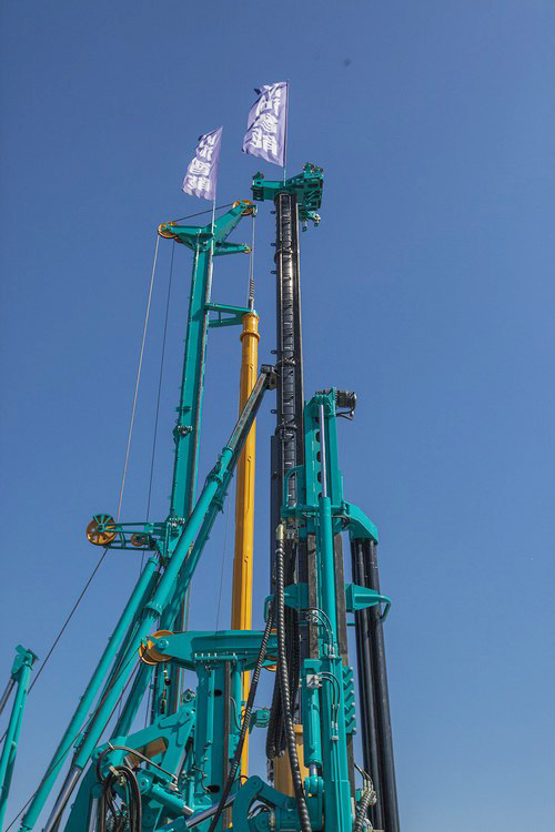 云顶国际yd888智能酷帅曾大虾，，，，，一大波美图带你亲临北京BICES展