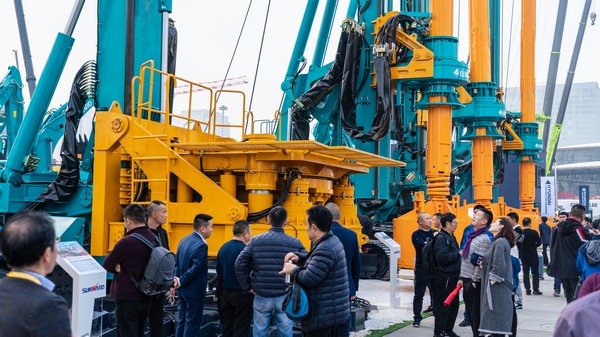 首日签单2.6亿元，，，，，云顶国际yd888智能立异产品引爆上海宝马展