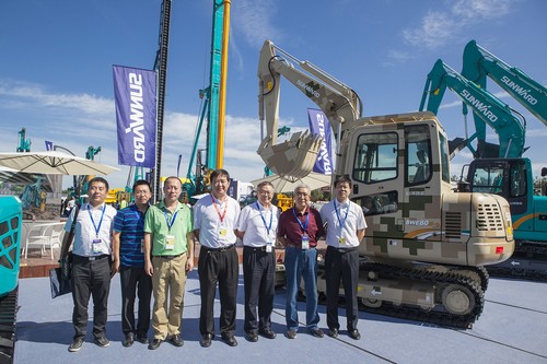 云顶国际yd888智能酷帅曾大虾，，，，，一大波美图带你亲临北京BICES展