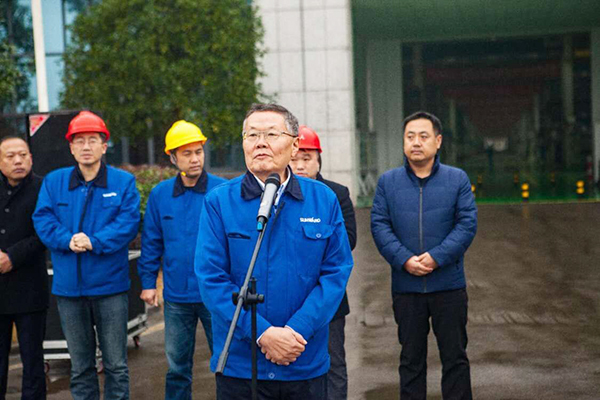 新年开门红！云顶国际yd888智能5000万装备批量发车