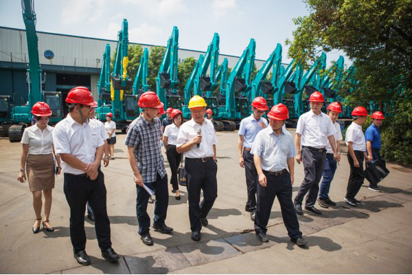 商务部相助司刘民强副司长一行调研云顶国际yd888智能