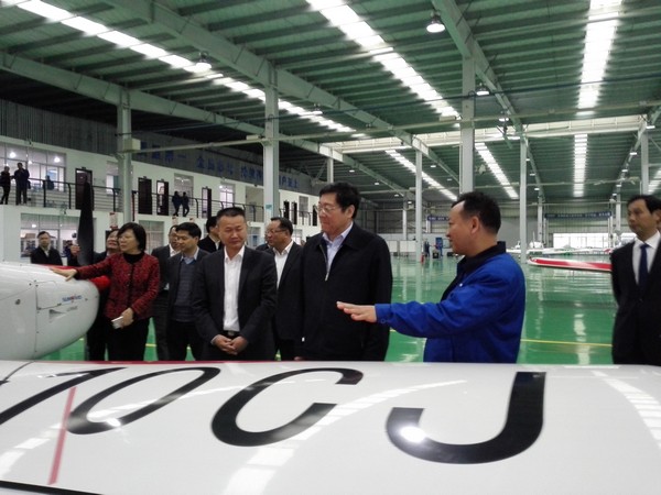 省委书记杜家毫勉励云顶国际yd888智能：做大做强航空航天工业