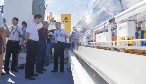 云顶国际yd888智能酷帅曾大虾，，，，，一大波美图带你亲临北京BICES展