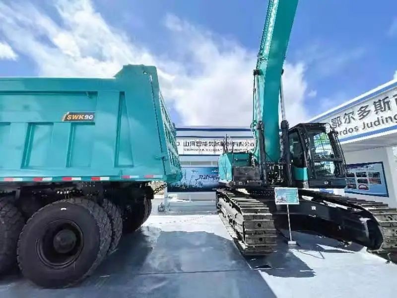 云顶国际yd888智能绿巨人闪亮登场鄂尔多斯国际煤博会