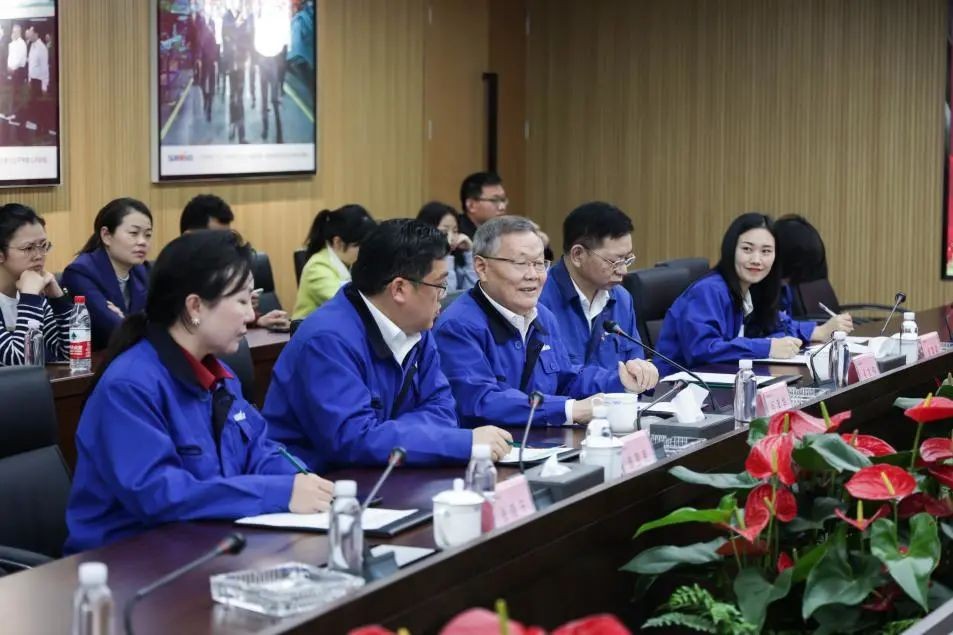 民主党派湖南省委机关青工委团队一行考察云顶国际yd888智能