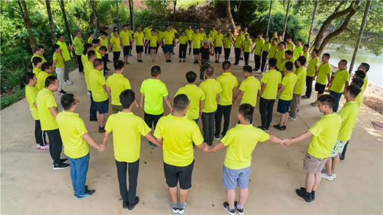 【夯基础 强执行 跨高度】2019云顶国际yd888智能挖掘机营销公司拓展训练营顺遂开展