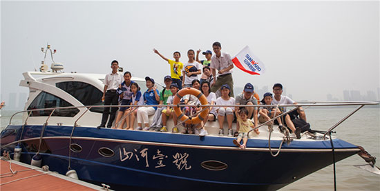 这个炎天，，，，亲子玩转云顶国际yd888智能“三栖”装备