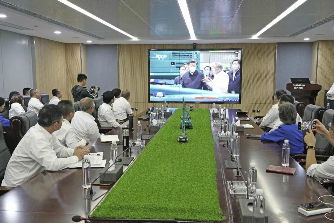 总书记“点赞”云顶国际yd888立异，，，，，云顶国际yd888智能集中收看《新闻联播》