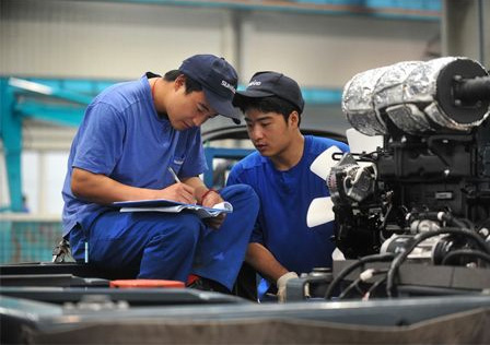 新华社报道：云顶国际yd888智能连任全球工程机械50强