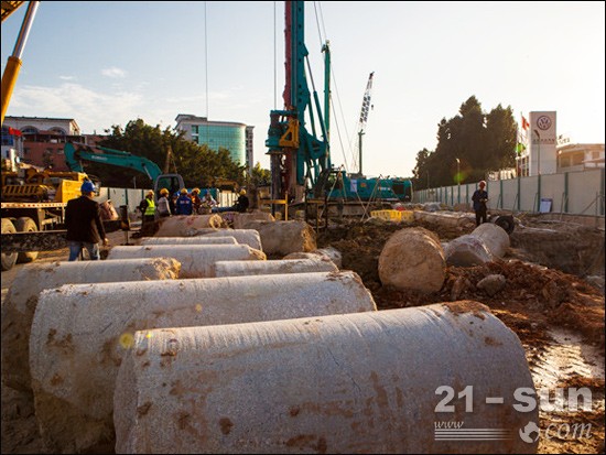 云顶国际yd888智能旋挖钻何以睥睨群雄 脱销海内外