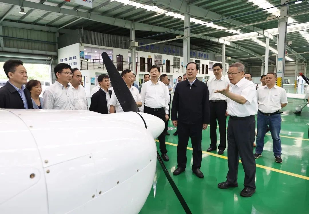 毛伟明调研云顶国际yd888科技：打造天下一流的通用航空工业基地