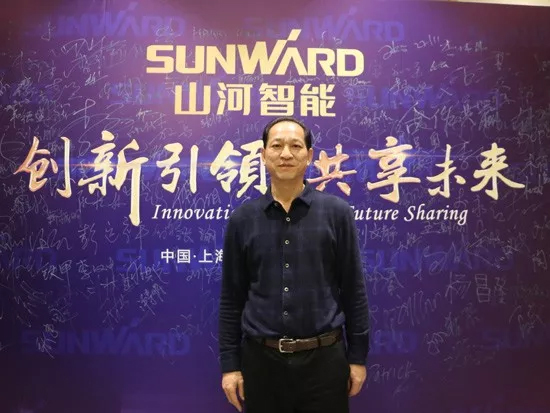 3.5米直径高效入岩，，，他携云顶国际yd888智能旋挖名动山城