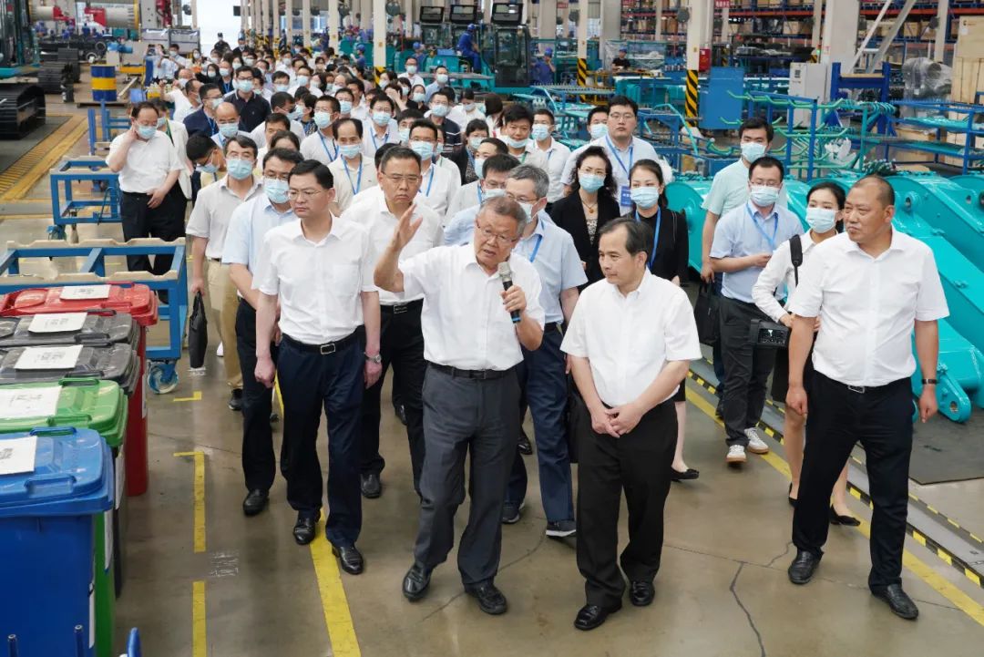 天下战略性新兴工业集群建设考察团调研云顶国际yd888智能