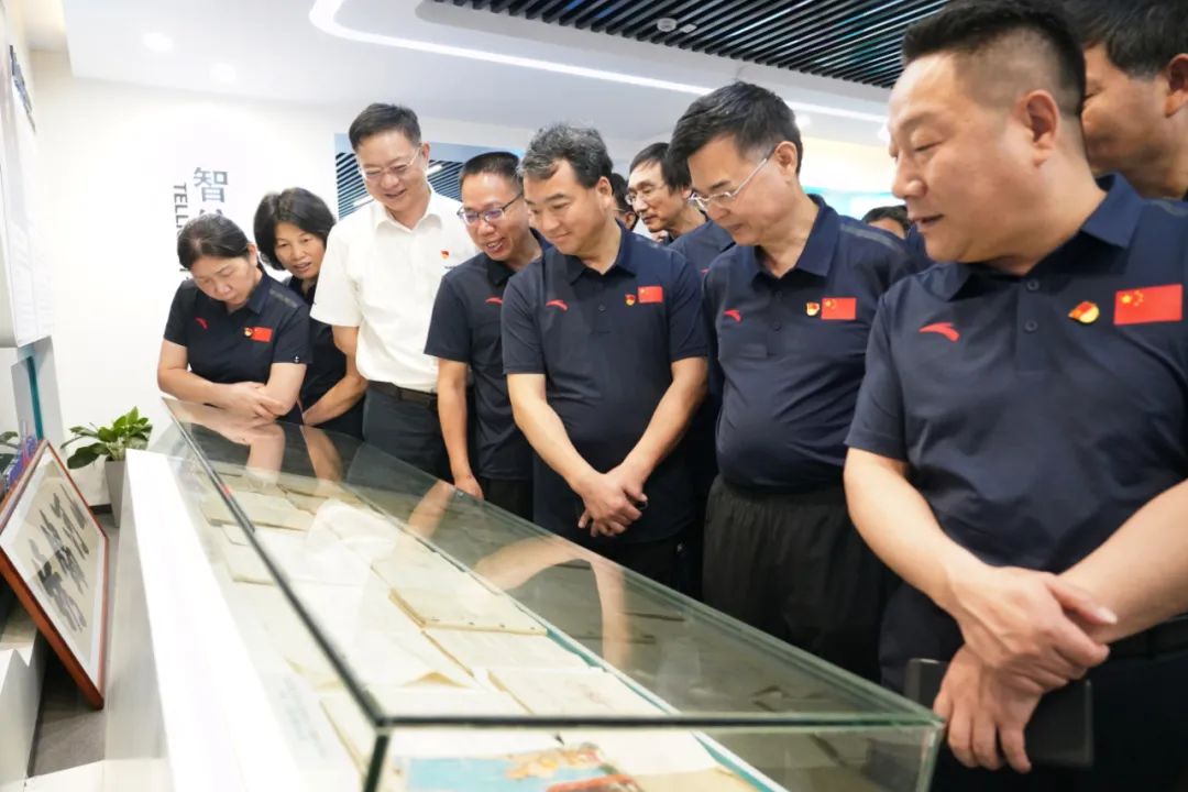 湖南省委党校厅干班赴云顶国际yd888智能开展现场教学活动