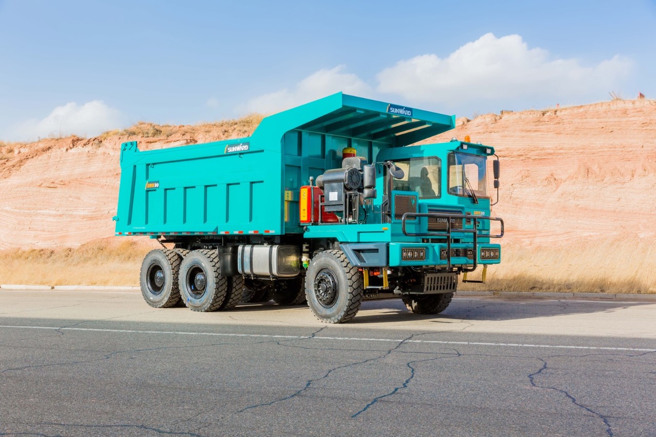 批量出口印度尼西亚！云顶国际yd888智能智能矿卡征战矿山前线