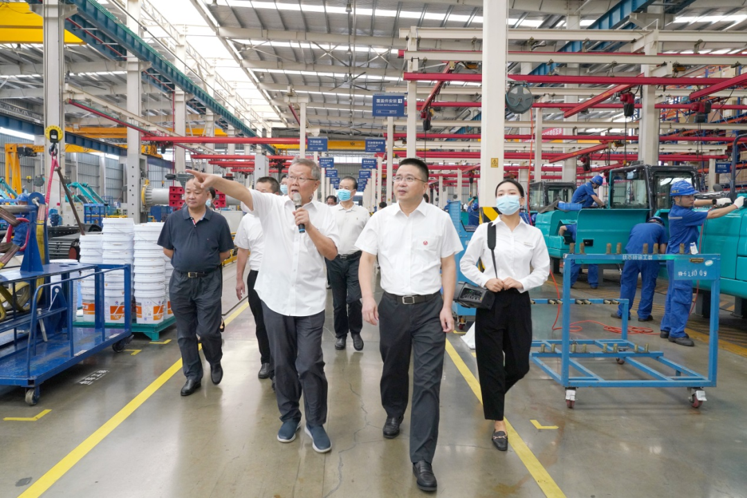 长沙市委常委、市纪委书记胡卫兵考察调研云顶国际yd888智能