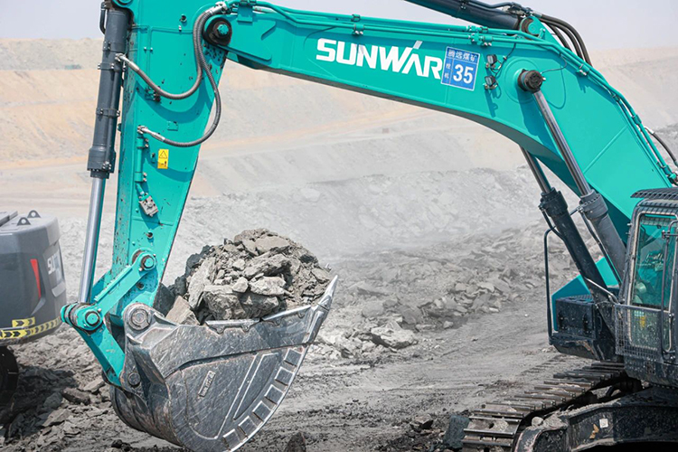 图集 | 征战矿山！云顶国际yd888智能绿色矿山成套装备“上将”云集