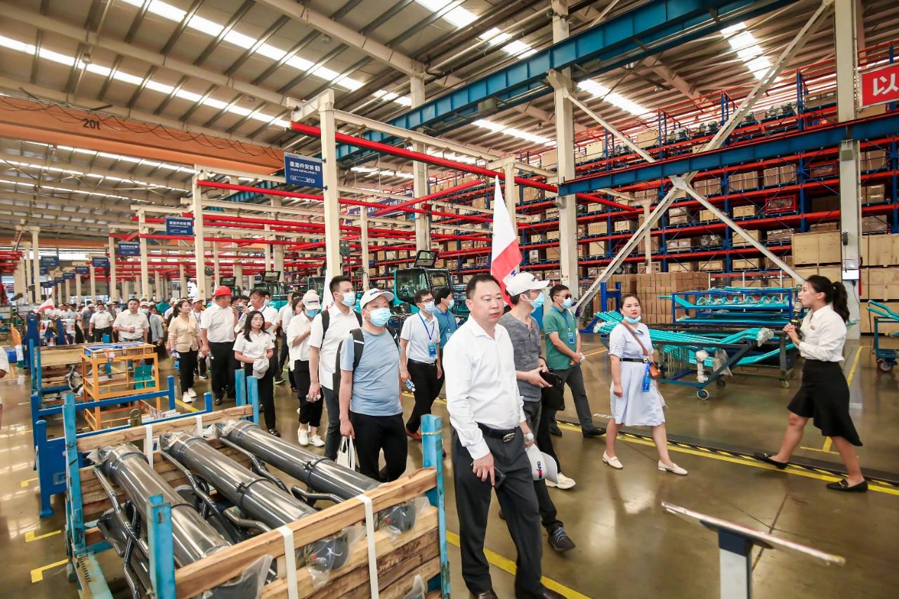 逛展超热闹！云顶国际yd888智能效果展示会高能名时势来袭