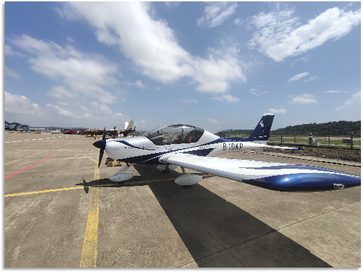 4小时，，，720公里，，，云顶国际yd888阿若拉飞到珠海在第13届中国航展等你