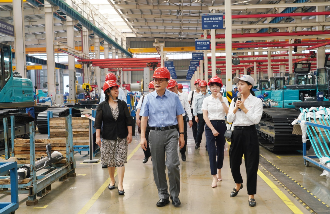 中国出口信用包管公司向导一行调研云顶国际yd888智能