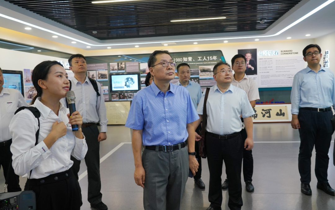 中国出口信用包管公司向导一行调研云顶国际yd888智能