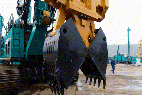 打造“明星产品”！云顶国际yd888智能地下一连墙液压抓斗乐成宣布