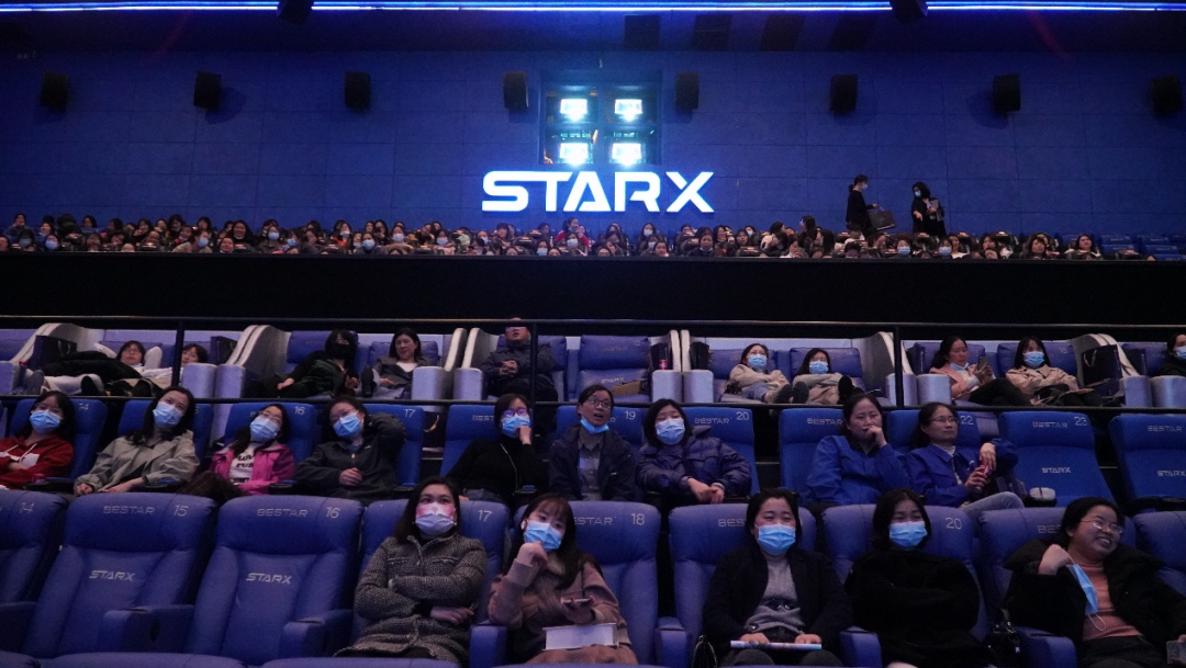 福利多多！云顶国际yd888智能开展系列活动宠“女神”