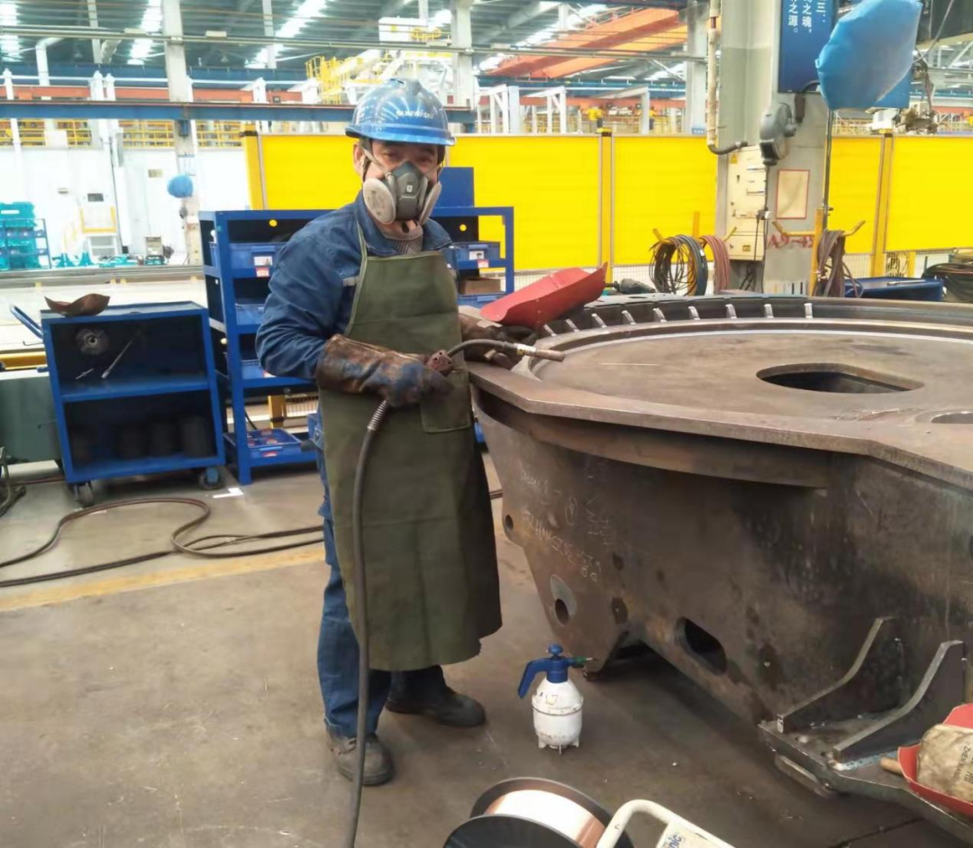 云顶国际yd888匠心 | 一把焊枪“点亮”绚烂人生