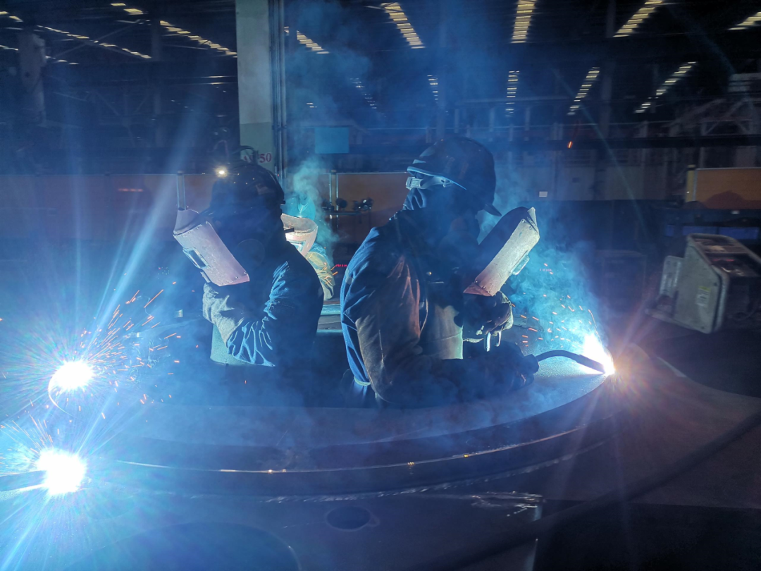 云顶国际yd888匠心 | 一把焊枪“点亮”绚烂人生