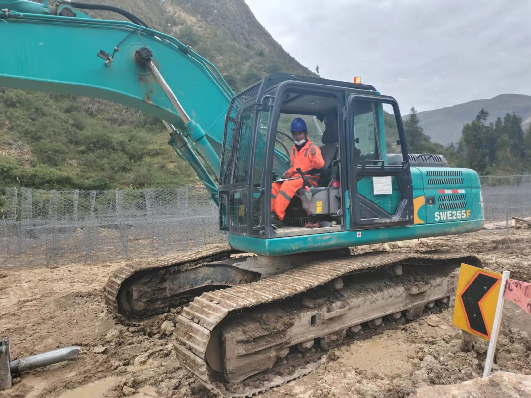 挑战天下第二高山脉！云顶国际yd888智能装备助力秘鲁安第斯国家公路项目建设