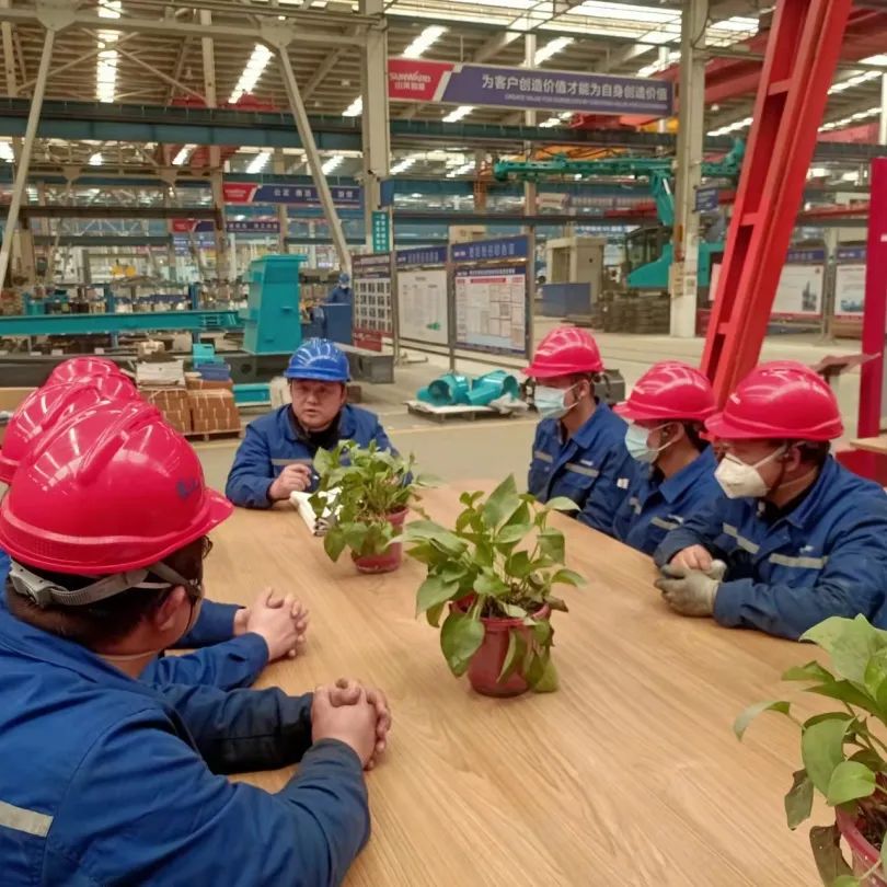 将斗争举行究竟！致敬云顶国际yd888劳动者