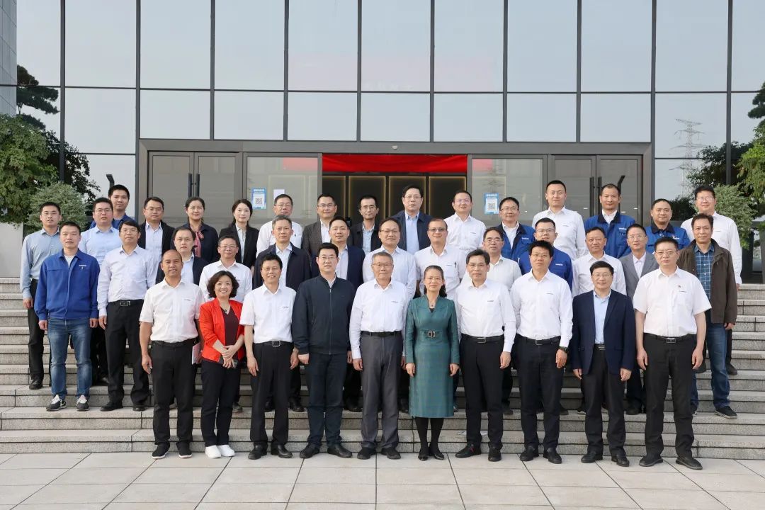 深化产学研相助！中南大学校长、中国工程院院士田红旗率团造访云顶国际yd888智能