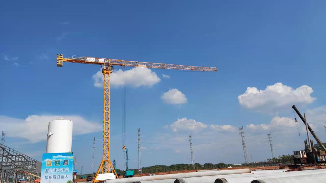 升降耗时缩短25%！云顶国际yd888江麓首款中速变频施工升降机乐成下线