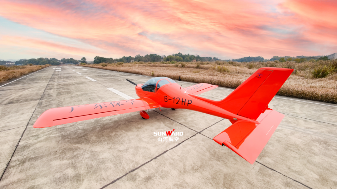 图集 | 阿若拉穿“鲨”衣，，，，，，尚有更多套装为天空添彩！