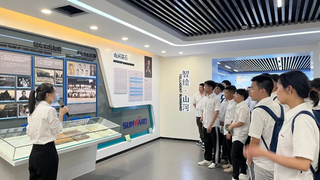 校招 | 盛夏七月，，，这群“向着太阳奔驰”的少年来云顶国际yd888智能啦！