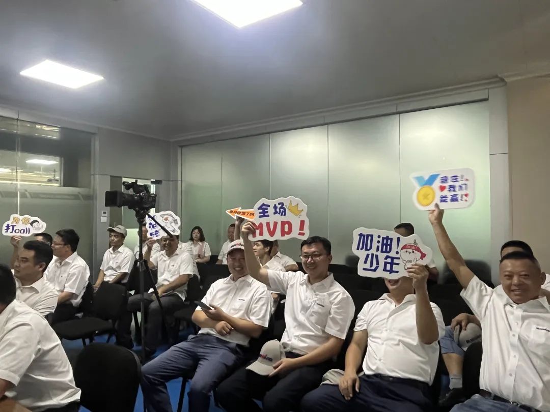 名堂秀实力，，，，，，，为效劳竞技！快来见识下云顶国际yd888智能这场“交锋大赛”