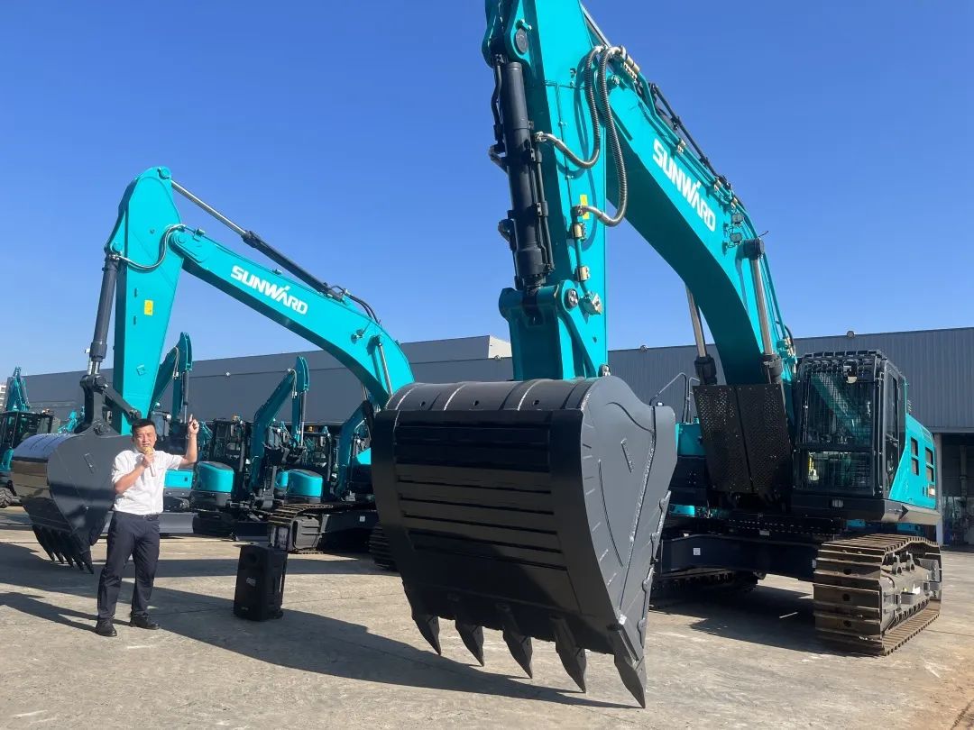 名堂秀实力，，，，，，，为效劳竞技！快来见识下云顶国际yd888智能这场“交锋大赛”