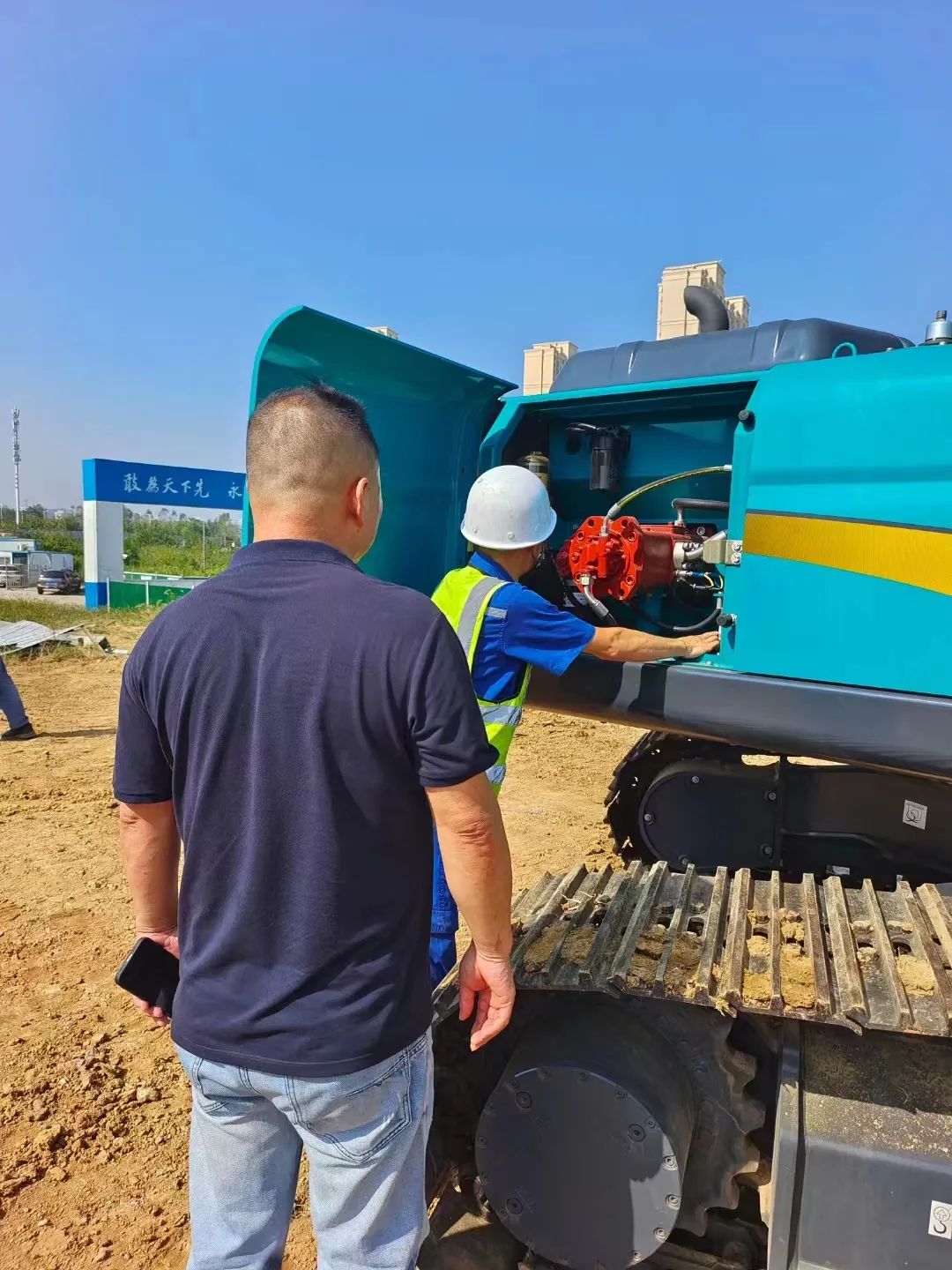 全款拿下！云顶国际yd888智能挖掘机奔赴工地一线