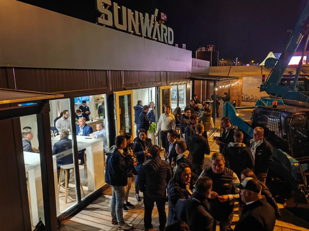 Bauma 2022 | 一组火热现场图带您重温云顶国际yd888智能德国宝马展之旅