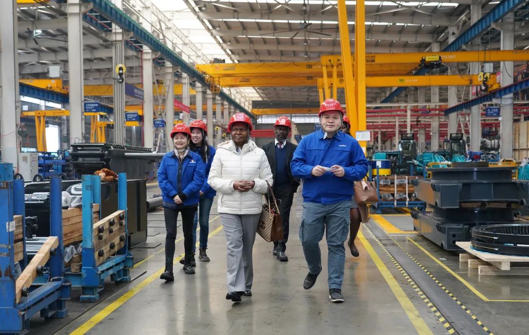 乌干达驻华大使到访云顶国际yd888智能