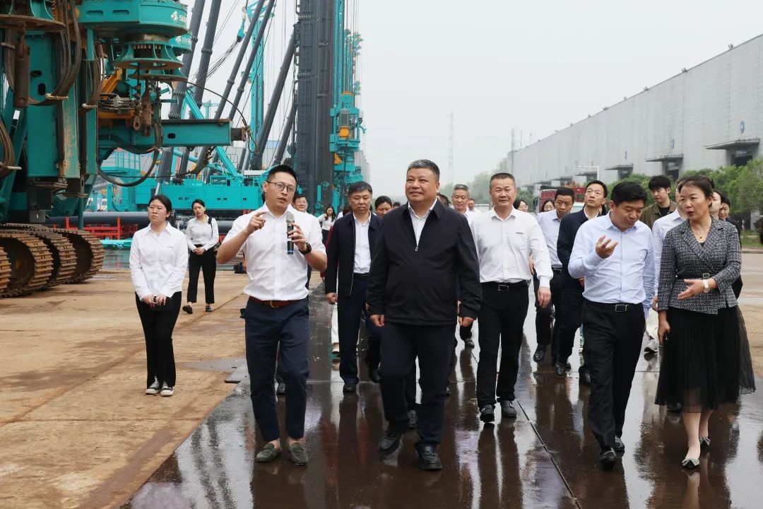 长沙市政协主席陈刚调研云顶国际yd888智能